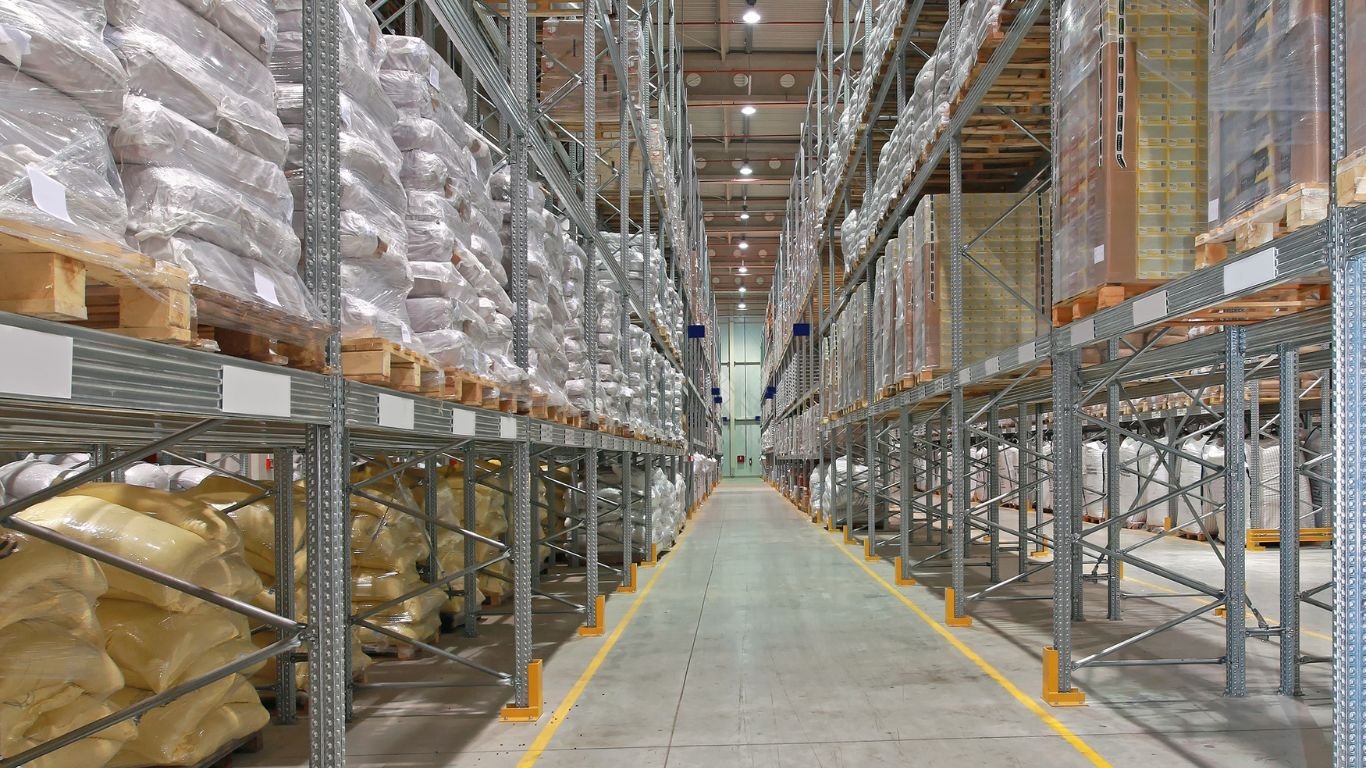 Warehouse Solutions - AWAZE